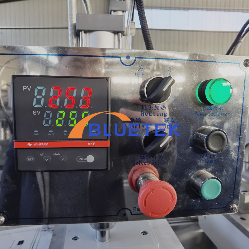 control panel of upvc double head welding machine