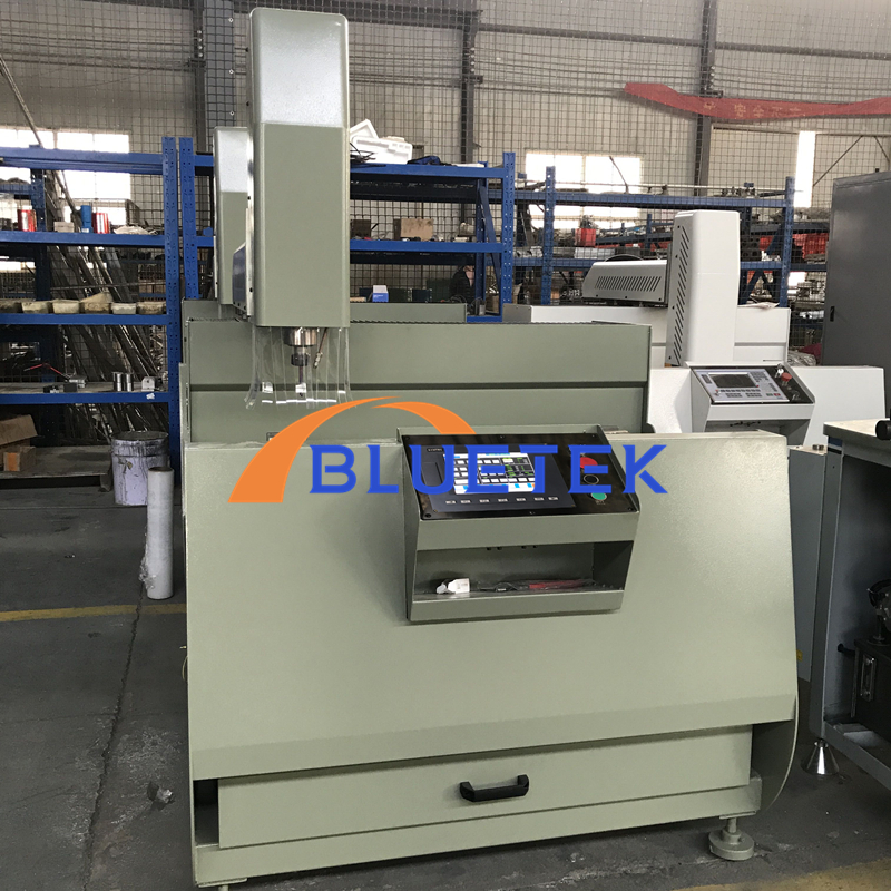 800mm aluminium window milling center