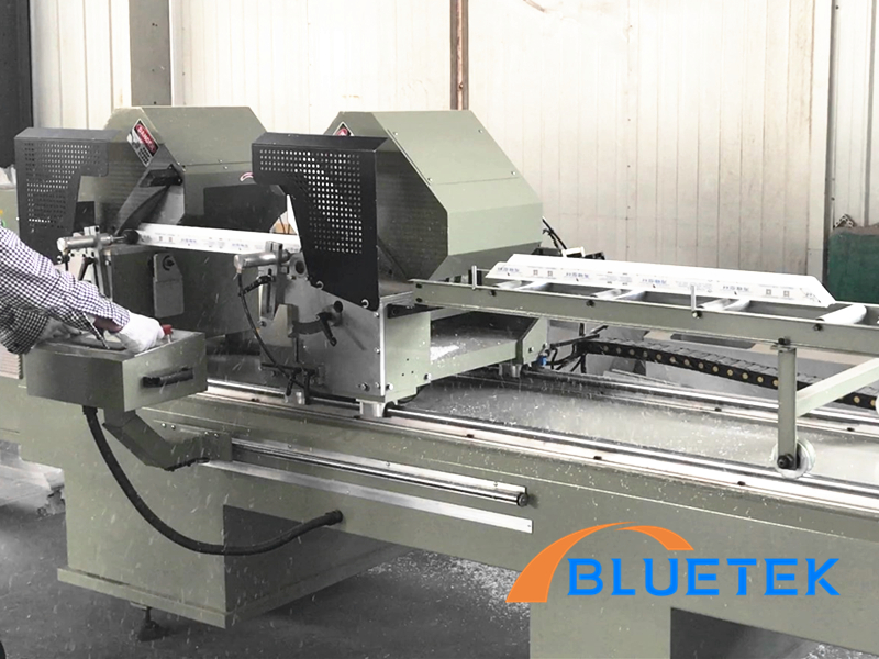 CNC automatic upvc window frame cutting machine