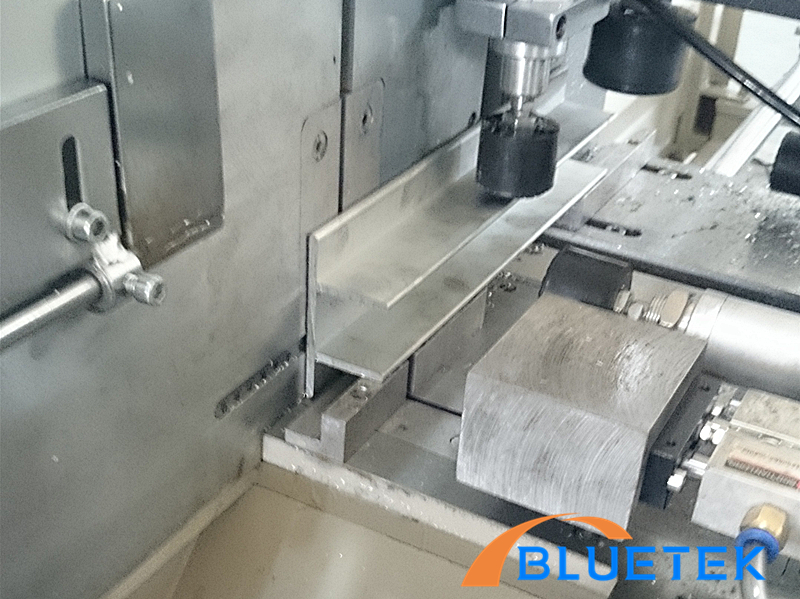 alu cutting machine for shaped aluminium section