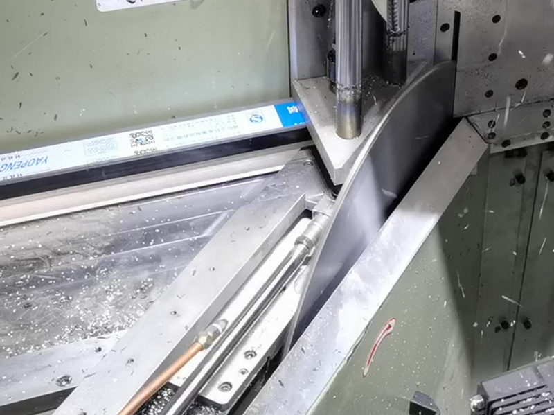 Cutting 45° - Aluminum Profile CNC Cutting Center