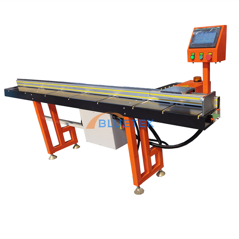 Automatic CNC rolling conveyor