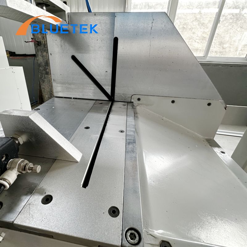 vertical clamping and horizontal clamping of Full automatic PVC window door cutting saw