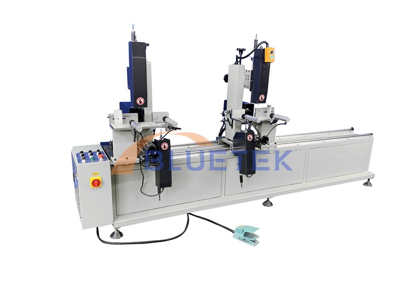 Two Heads UPVC Window Water Slot Milling Machine